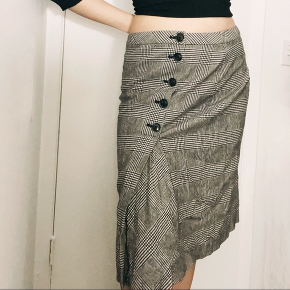 3 for 25!🌻 Banana Republic Glen Plaid Button Skirt 🌻 - Picture 3 of 7